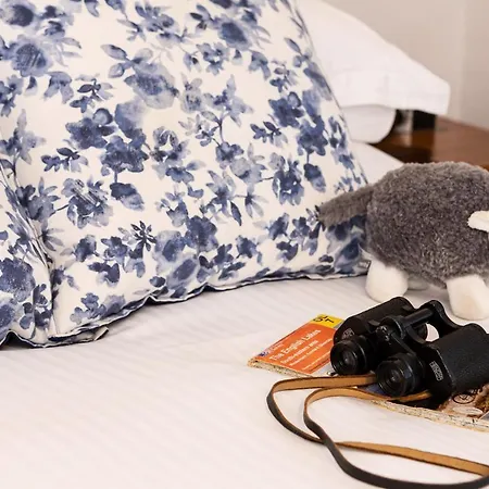 בית הארחה Norwood House 4*