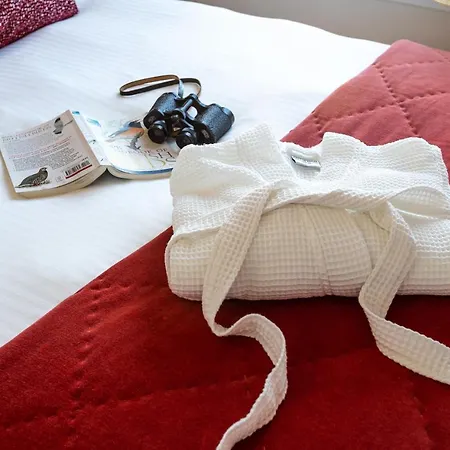 Norwood House בית הארחה 4*