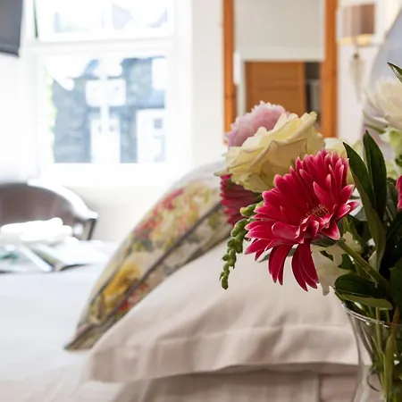 Norwood House בית הארחה