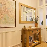 بيت ضيافة Norwood House 4*